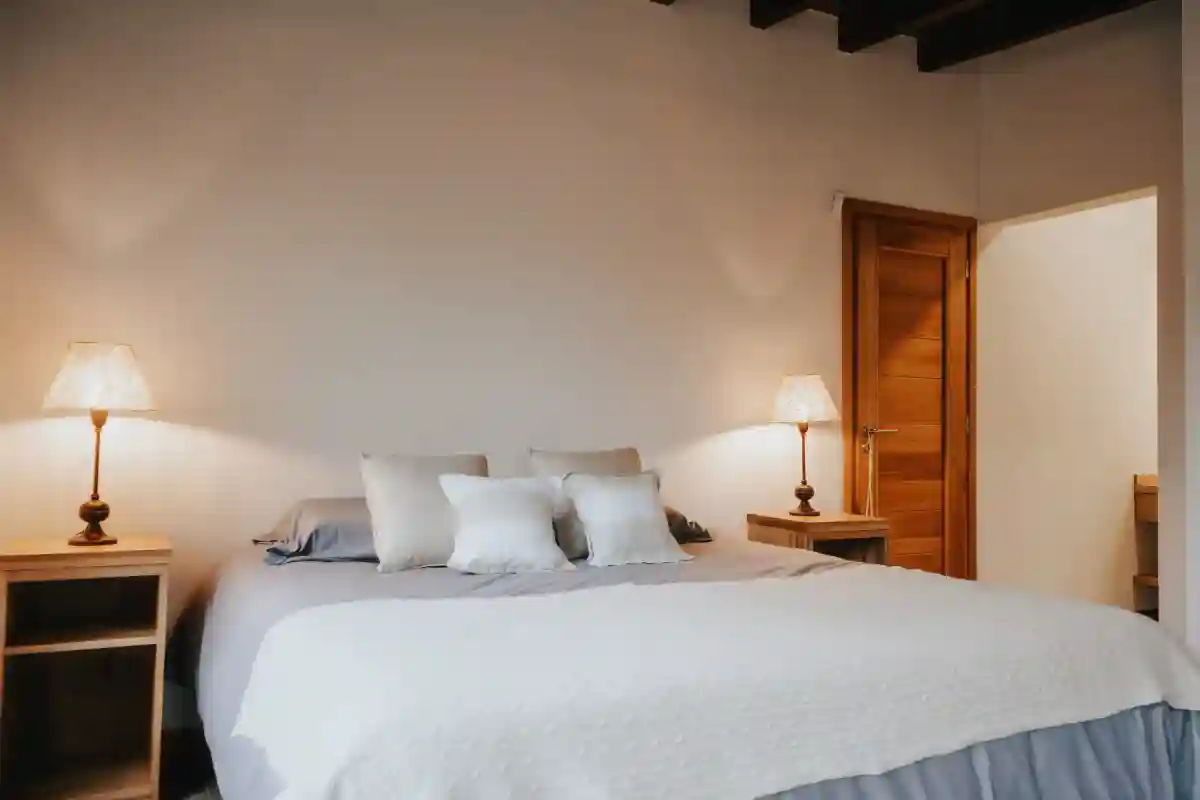 the king size bed in the Suite