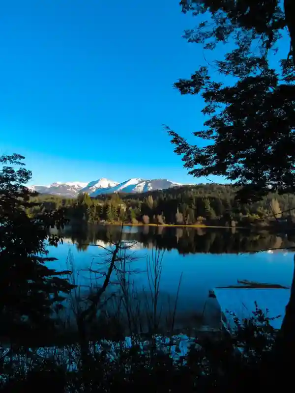 Lake views 300 meters from Cinco Cumbres